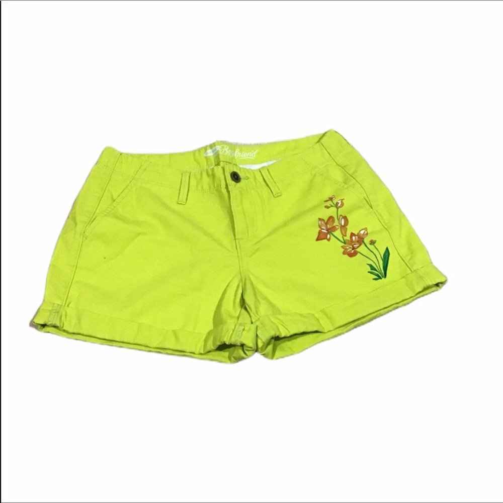 Old Navy Boyfriend cuff shorts